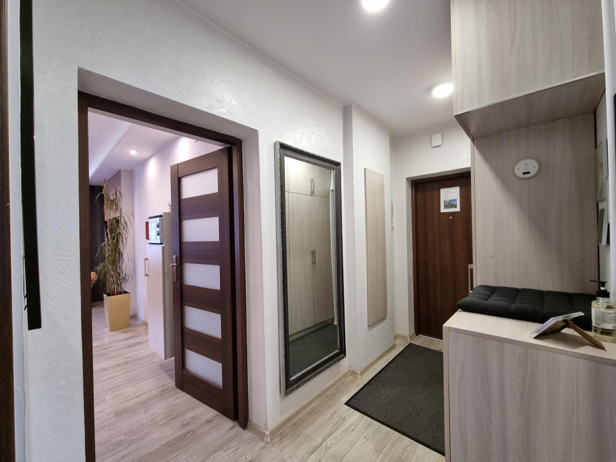 ウッチQ Apart Zachodnia - Trzy Pokoje, Manufaktura, Parking, Fvアパートメント エクステリア 写真